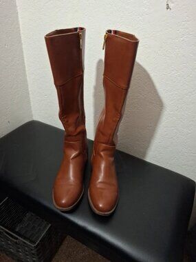 Tommy Boots